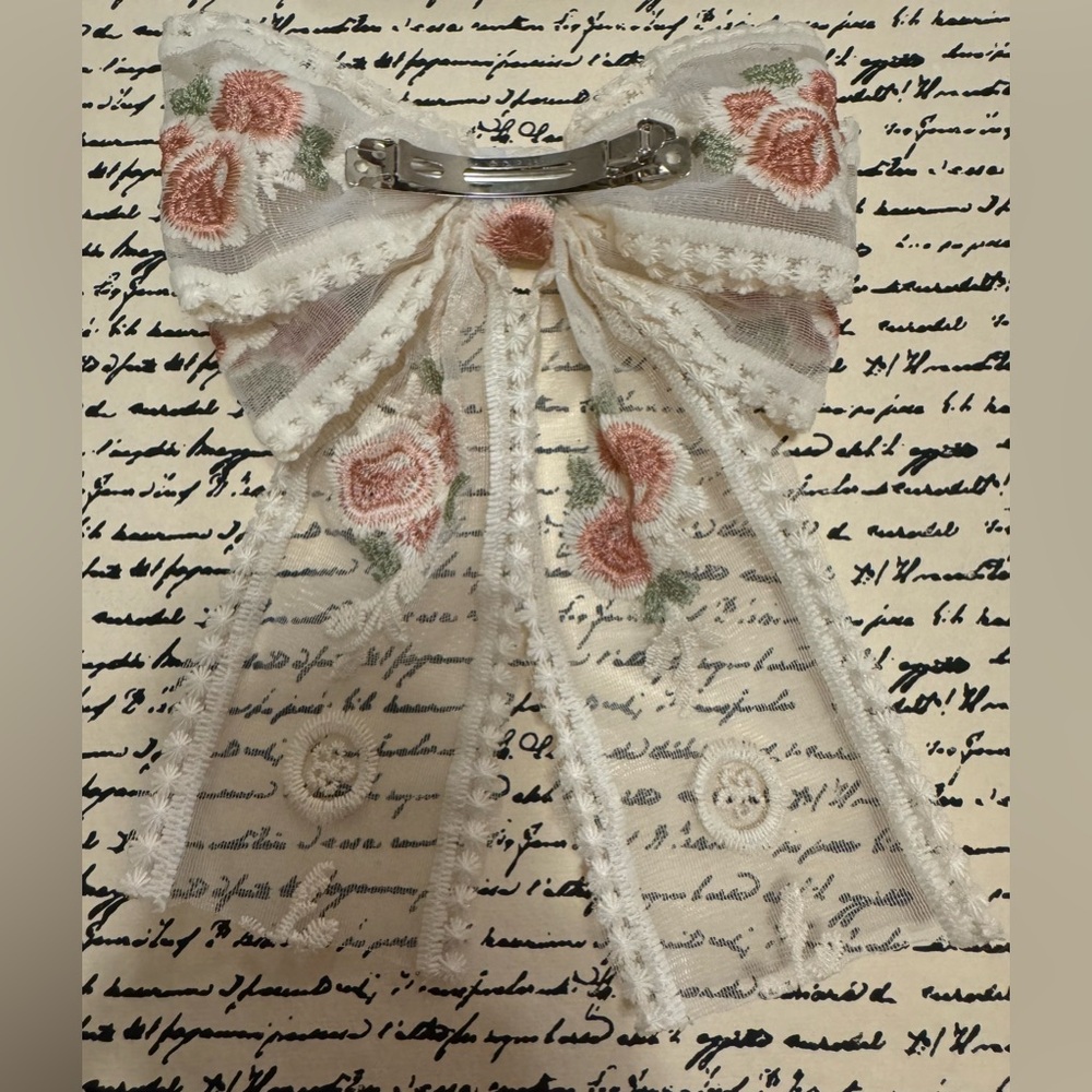Rose lace hair bow-long length - Picture 2 of 2